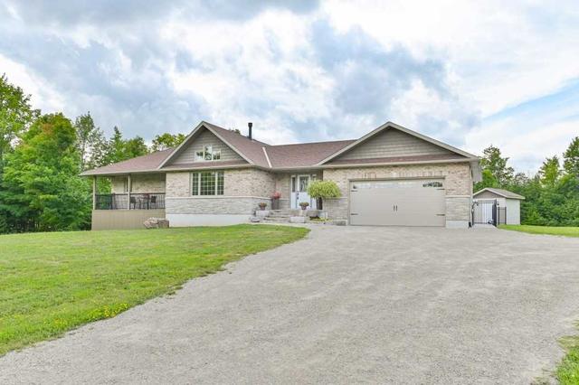 985 Harts Rd, House detached with 1 bedrooms, 3 bathrooms and 13 parking in Madoc ON | Image 1