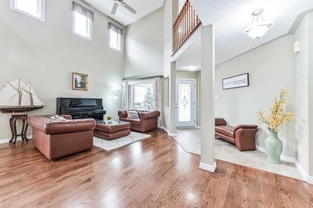 65 Wetherburn Dr, House detached with 5 bedrooms, 4 bathrooms and 4 parking in Whitby ON | Image 34