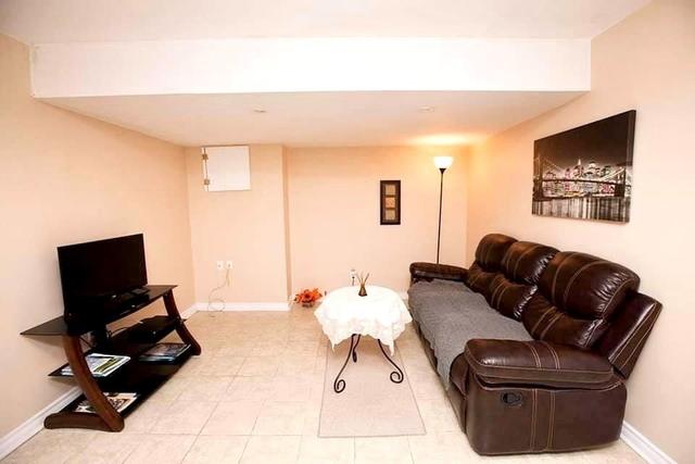 6070 Dunn St, Condo with 1 bedrooms, 1 bathrooms and 4 parking in Niagara Falls ON | Image 5