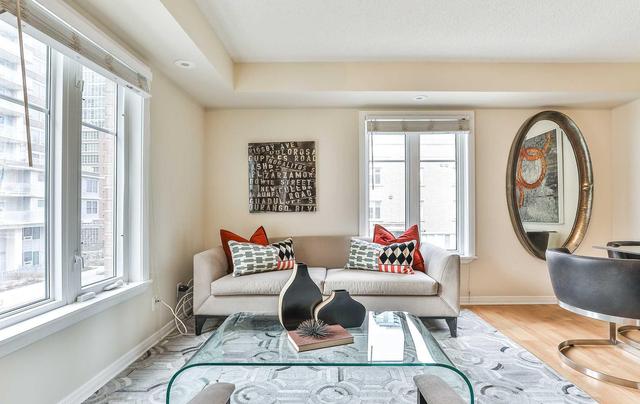 Th 1117 - 50 East Liberty St, Townhouse with 2 bedrooms, 2 bathrooms and 1 parking in Toronto ON | Image 9