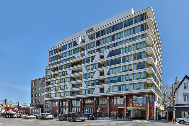 407 - 151 Avenue Rd, Condo with 2 bedrooms, 2 bathrooms and 1 parking in Toronto ON | Image 1