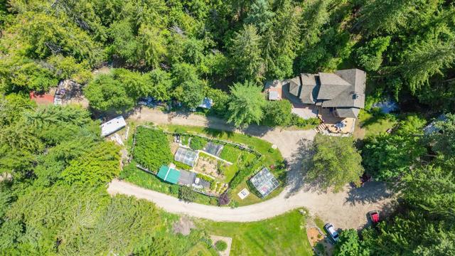8496 B Procter East Road, House detached with 3 bedrooms, 2 bathrooms and null parking in Central Kootenay E BC | Image 57