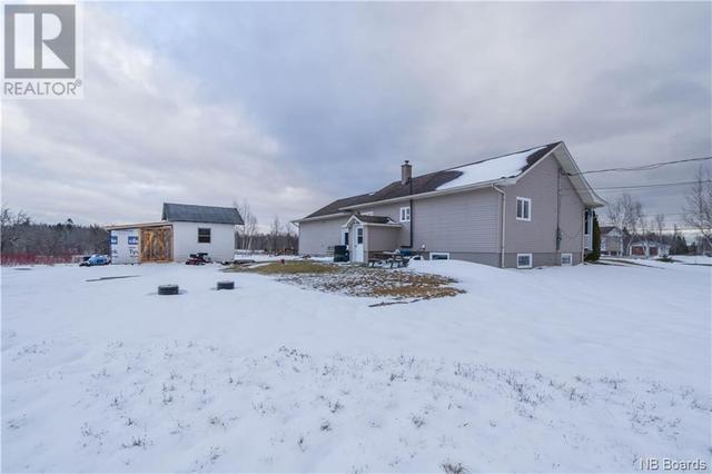 326 Tilley Road Road, House detached with 4 bedrooms, 1 bathrooms and null parking in Saint Isidore P NB | Image 8