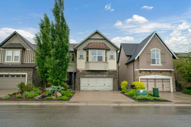 52 Mahogany Heath Se, House detached with 4 bedrooms, 3 bathrooms and 4 parking in Calgary AB | Image 1