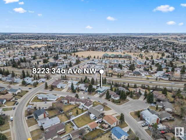 8223 34a Av Nw, House detached with 4 bedrooms, 2 bathrooms and null parking in Edmonton AB | Image 3