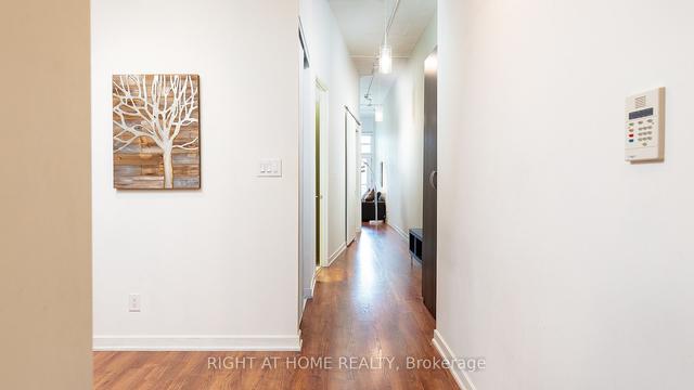 314 - 380 Macpherson Ave, Condo with 1 bedrooms, 1 bathrooms and 1 parking in Toronto ON | Image 2