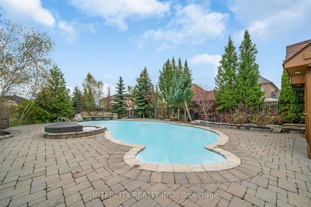 16 Springrain Crt, House detached with 4 bedrooms, 5 bathrooms and 6 parking in Vaughan ON | Image 32