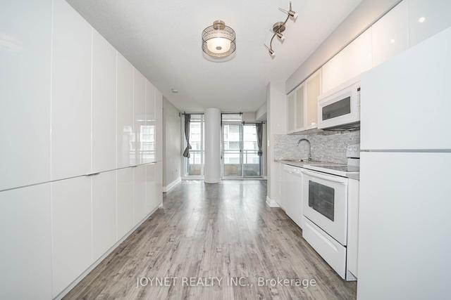 516 - 10 Capreol Crt, Condo with 1 bedrooms, 1 bathrooms and 0 parking in Toronto ON | Image 22