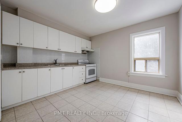 upper - 25 Sandford Ave, House semidetached with 2 bedrooms, 1 bathrooms and 0 parking in Toronto ON | Image 12