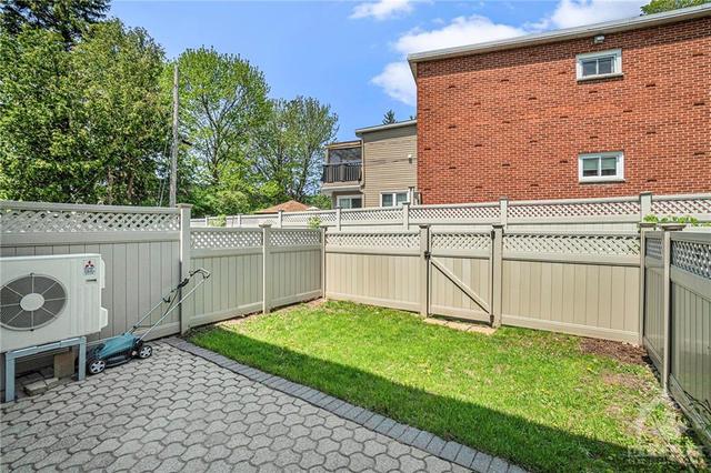 8 - 740 Morin Street, Townhouse with 3 bedrooms, 2 bathrooms and 1 parking in Ottawa ON | Image 22