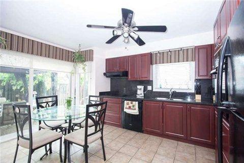 31 Porteous Circ, House detached with 3 bedrooms, 4 bathrooms and 4 parking in Brampton ON | Image 10