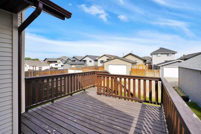 152 Heartland Crescent, House detached with 4 bedrooms, 2 bathrooms and 2 parking in Penhold AB | Image 24