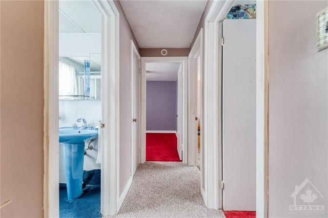 1352 Woodward Avenue, House detached with 3 bedrooms, 1 bathrooms and 4 parking in Ottawa ON | Image 15