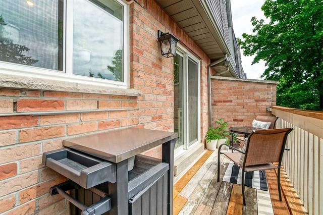 11 - 2088 Leanne Blvd, Townhouse with 3 bedrooms, 2 bathrooms and 2 parking in Mississauga ON | Image 13