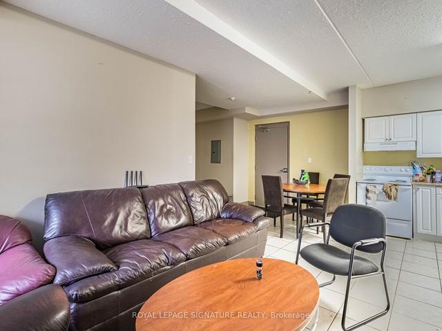 206 - 251 Lester St, Condo with 5 bedrooms, 2 bathrooms and 0 parking in Waterloo ON | Image 20