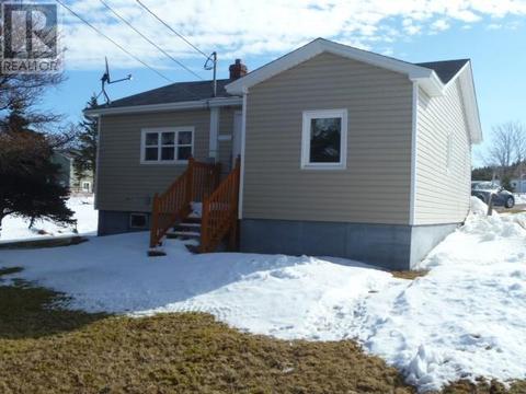 147 Main Highway, House detached with 3 bedrooms, 1 bathrooms and null parking in Heart's Delight Islington NL | Card Image