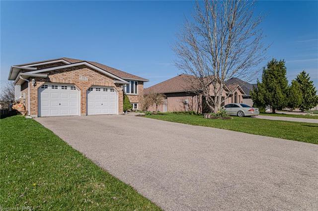 70 Daugaard Avenue, House detached with 3 bedrooms, 2 bathrooms and 4 parking in Brant ON | Image 23