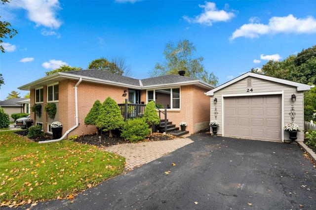 24 Oakley Park Sq, House detached with 3 bedrooms, 2 bathrooms and 6 parking in Barrie ON | Image 22