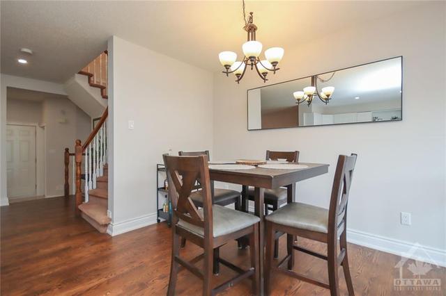 42 Drumso Street, Townhouse with 3 bedrooms, 2 bathrooms and 3 parking in Ottawa ON | Image 9