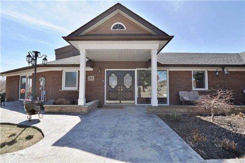 97 Latania Blvd, House detached with 3 bedrooms, 4 bathrooms and 18 parking in Brampton ON | Image 3