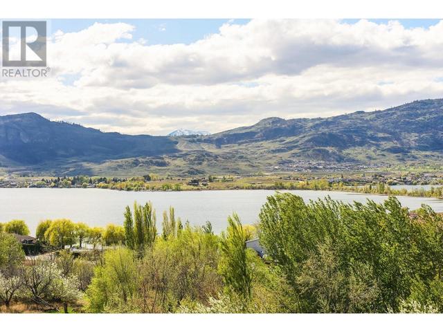 4004 39th Street, House detached with 2 bedrooms, 2 bathrooms and 3 parking in Okanagan Similkameen A BC | Image 71