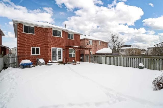 106 Madelaine Dr, House detached with 4 bedrooms, 4 bathrooms and 3 parking in Barrie ON | Image 20