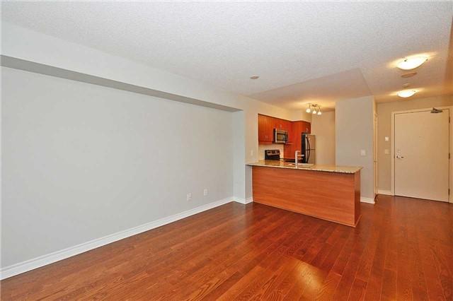 210 - 27 Rean Dr, Condo with 1 bedrooms, 1 bathrooms and 1 parking in Toronto ON | Image 9