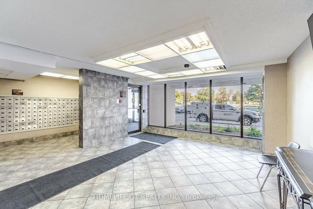 1909 - 17 Knightsbridge Rd, Condo with 3 bedrooms, 2 bathrooms and 2 parking in Brampton ON | Image 23