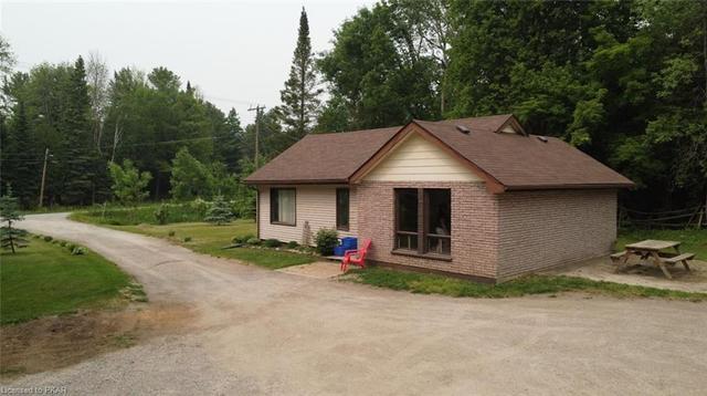3677 Highway 28, House detached with 2 bedrooms, 1 bathrooms and null parking in Douro Dummer ON | Image 5