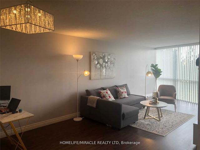 405 - 10 Markbrook Lane, Condo with 2 bedrooms, 2 bathrooms and 1 parking in Toronto ON | Image 7