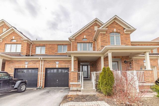 164 Duncan Lane, House attached with 3 bedrooms, 3 bathrooms and 4 parking in Milton ON | Image 1