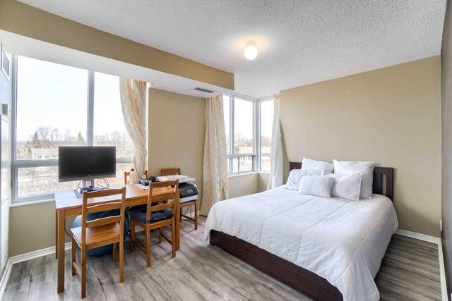 406 - 1200 The Esplanade Rd N, Condo with 2 bedrooms, 1 bathrooms and 1 parking in Pickering ON | Image 5