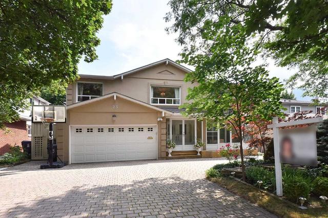 23 Bramble Dr, House detached with 4 bedrooms, 5 bathrooms and 6 parking in Toronto ON | Image 1