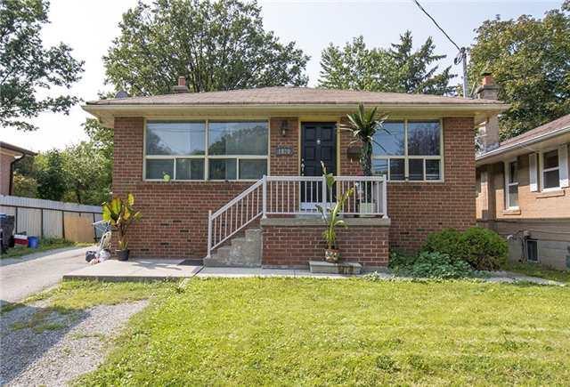 1020 Willowdale Ave, House detached with 3 bedrooms, 2 bathrooms and 5 parking in Toronto ON | Image 1