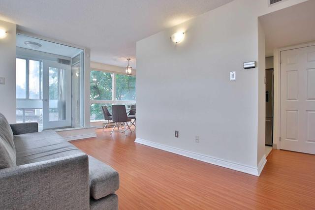 209 - 7 Broadway Ave, Condo with 1 bedrooms, 1 bathrooms and 1 parking in Toronto ON | Image 9