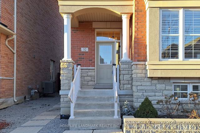 32 Tufo Ave, House attached with 4 bedrooms, 5 bathrooms and 4 parking in Markham ON | Image 12