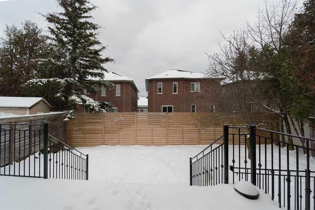 1000 Delco Ave, House detached with 4 bedrooms, 5 bathrooms and 7 parking in Mississauga ON | Image 31