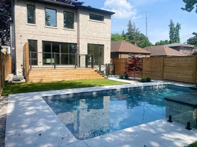 44 Monkton Ave, House detached with 4 bedrooms, 5 bathrooms and 5 parking in Toronto ON | Image 30