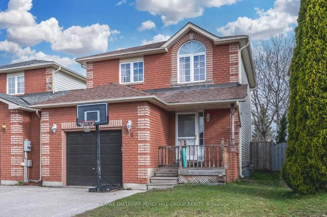 96 Wessenger Dr, House attached with 3 bedrooms, 3 bathrooms and 5 parking in Barrie ON | Image 1