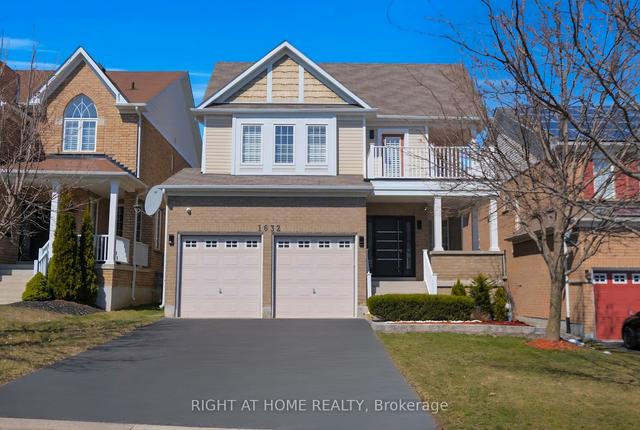 1632 Badgley Dr, House detached with 4 bedrooms, 3 bathrooms and 6 parking in Oshawa ON | Image 1