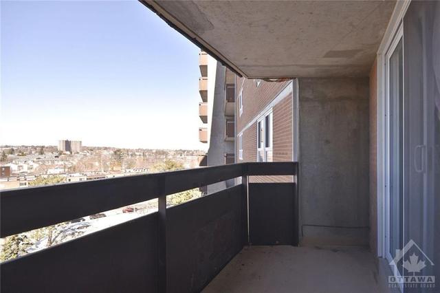 807 - 2020 Jasmine Crescent, Condo with 2 bedrooms, 1 bathrooms and 1 parking in Ottawa ON | Image 12