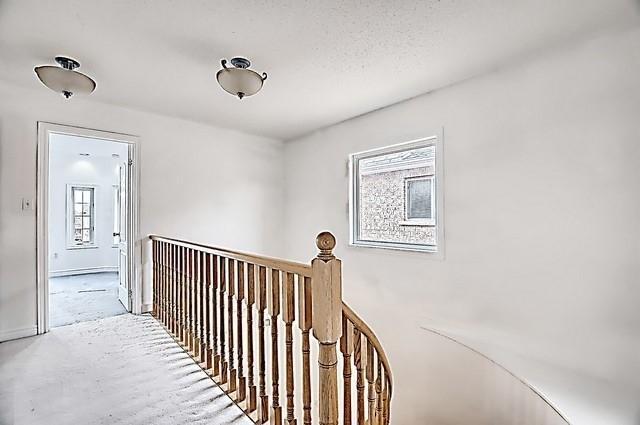 289 Mcbride Cres, House detached with 3 bedrooms, 3 bathrooms and 4 parking in Newmarket ON | Image 10