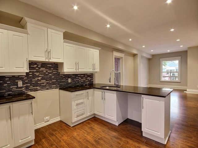 446 Herkimer St, House detached with 4 bedrooms, 3 bathrooms and 1 parking in Hamilton ON | Image 3