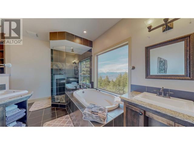 180 Peregrine Court, House detached with 3 bedrooms, 3 bathrooms and 4 parking in Okanagan Similkameen A BC | Image 17