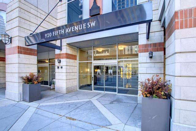 1108 - 920 5 Avenue Sw, Condo with 2 bedrooms, 2 bathrooms and 1 parking in Calgary AB | Image 11