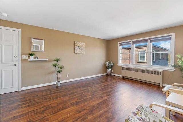 31 - 1759 King Street E, Condo with 1 bedrooms, 1 bathrooms and 1 parking in Hamilton ON | Image 3