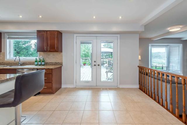 352 Springbrook Ave, House detached with 5 bedrooms, 3 bathrooms and 4 parking in Hamilton ON | Image 35