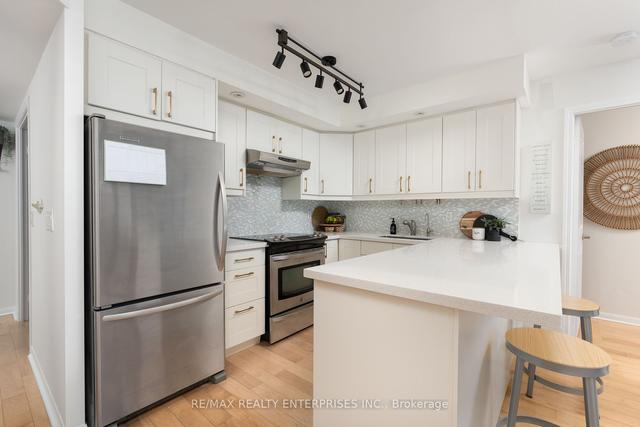 301 - 15 Stafford St, Condo with 2 bedrooms, 2 bathrooms and 1 parking in Toronto ON | Image 20