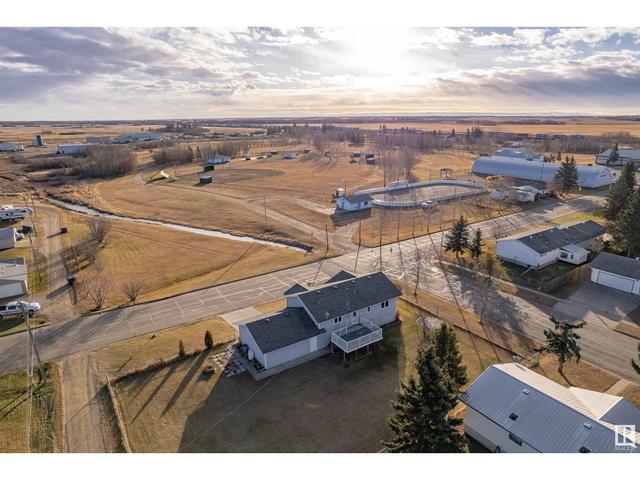 4908 53 Av Nw, House detached with 3 bedrooms, 2 bathrooms and null parking in Ryley AB | Image 40