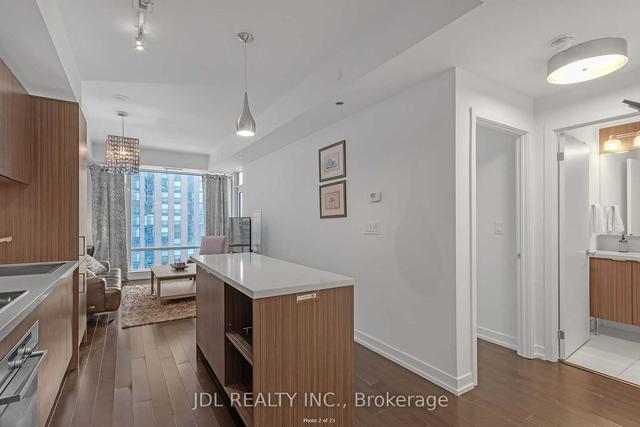 1707 - 21 Widmer St, Condo with 1 bedrooms, 1 bathrooms and 0 parking in Toronto ON | Image 12